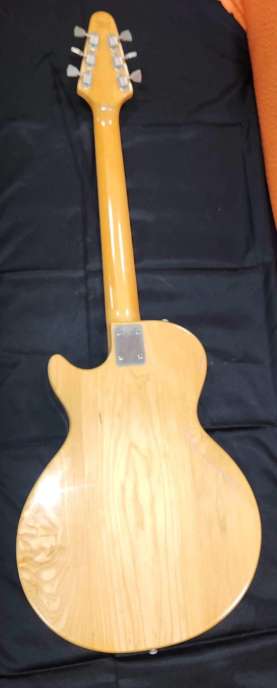 1976 Gibson Maruader Electric Guitar - Image 4