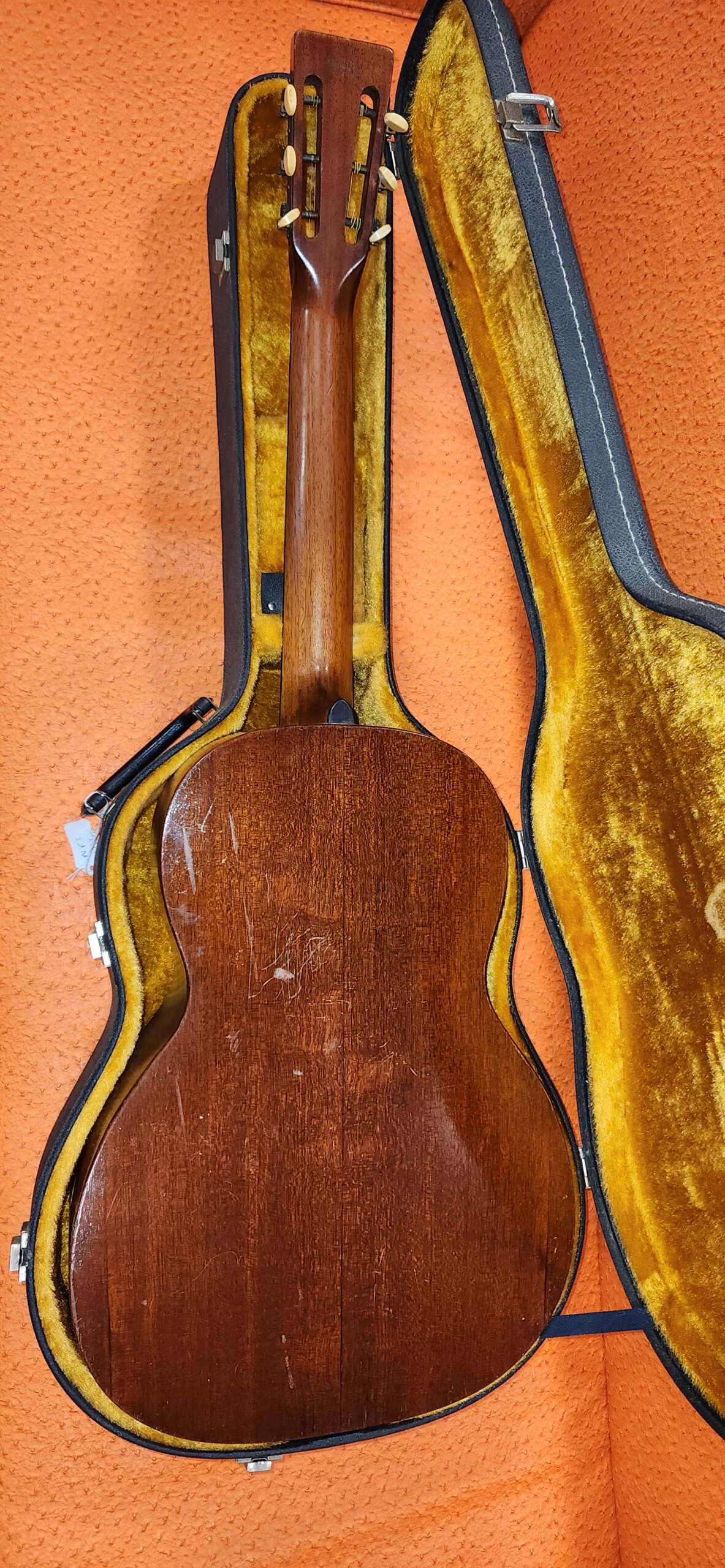 Rare 1924, 00-18 Martin Guitar w/case - Image 3