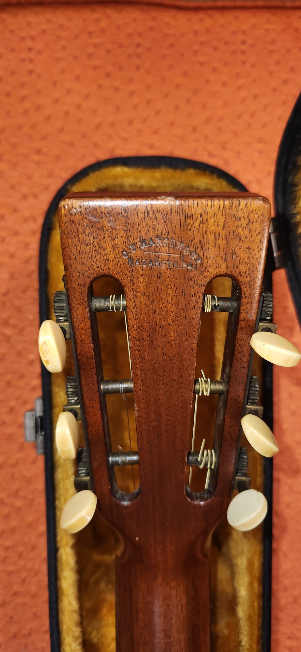 Rare 1924, 00-18 Martin Guitar w/case - Image 4