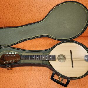 Beautiful Flat Iron Mandolin 1984 1SH, Pre-Gibson w/case