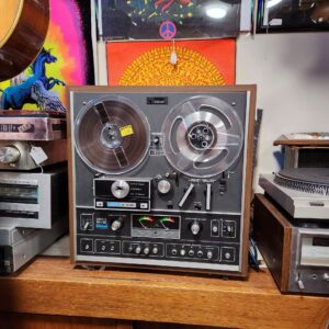 Akai X-1810 Reel to Reel
