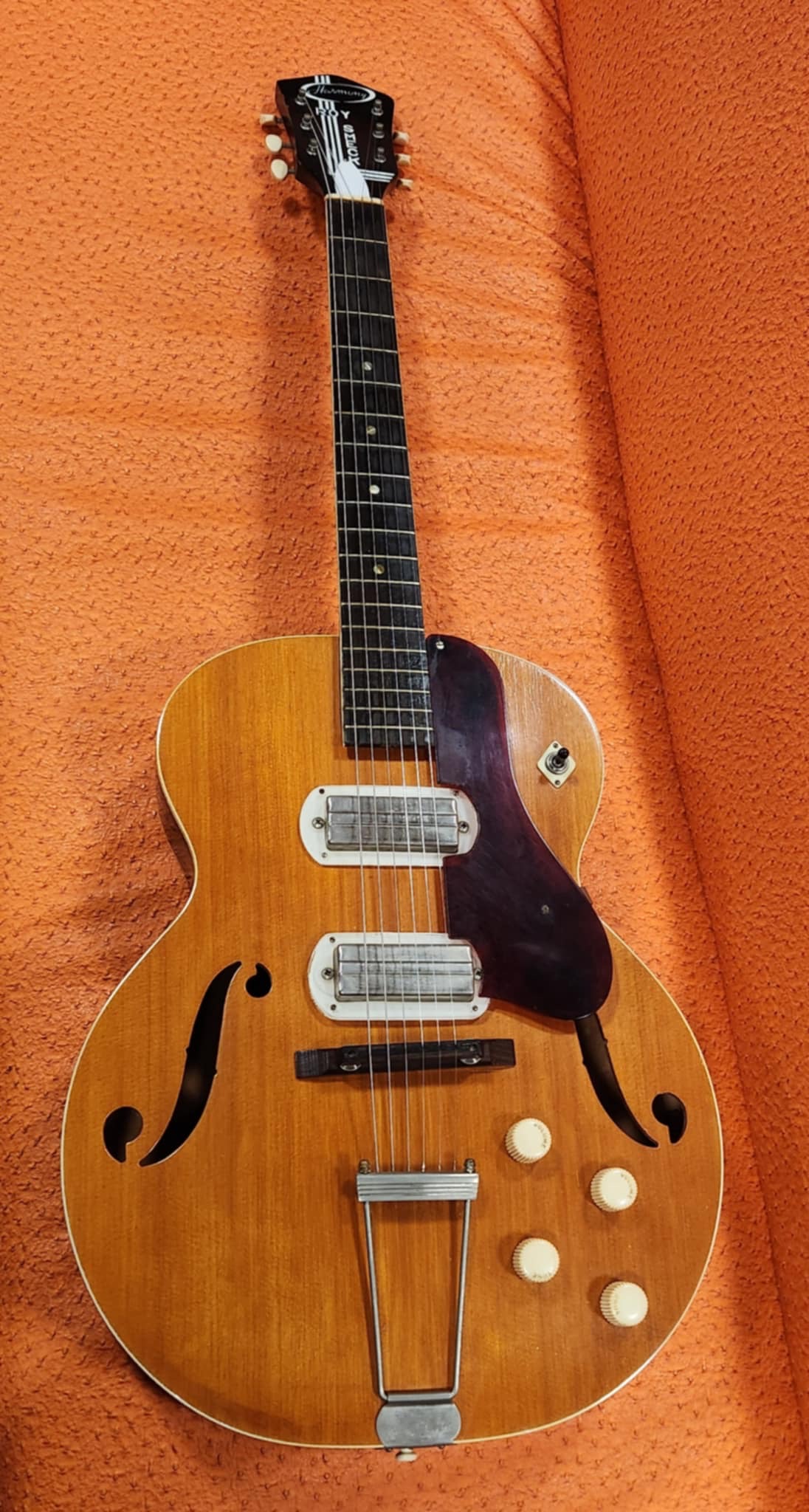 1958 Harmony (Roy Smeck) Archtop Guitar - Image 3