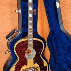2003 Gibson J-180 Dwight Yoakam Signature Model w/Case