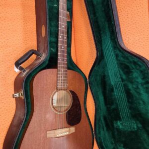 2004 Martin Guitar D-15 w/case