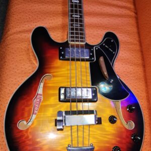 60s Univox Electric Bass Guitar w/case