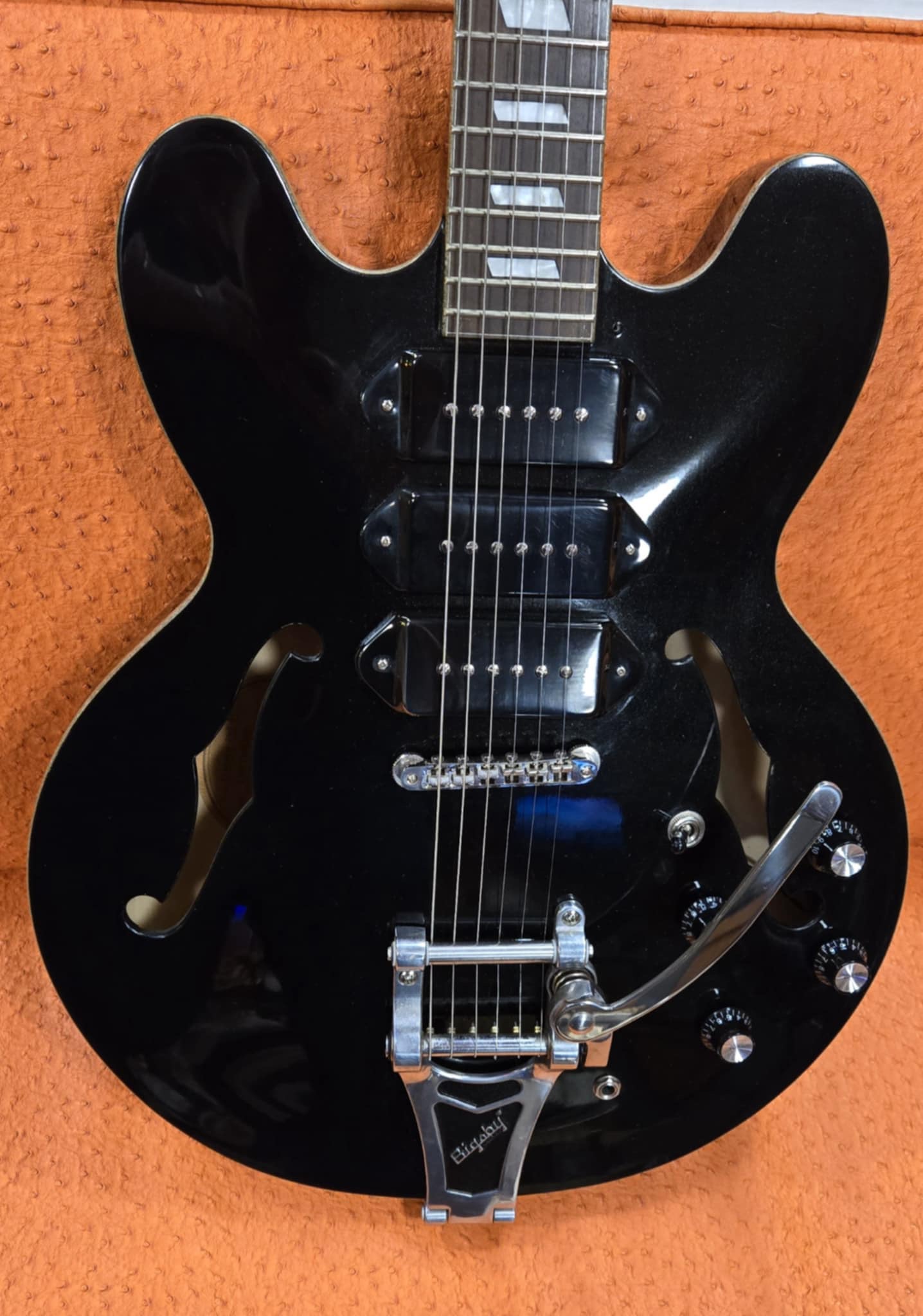 2012 Epiphone Riviera P93 Electric Guitar w/case - Image 5